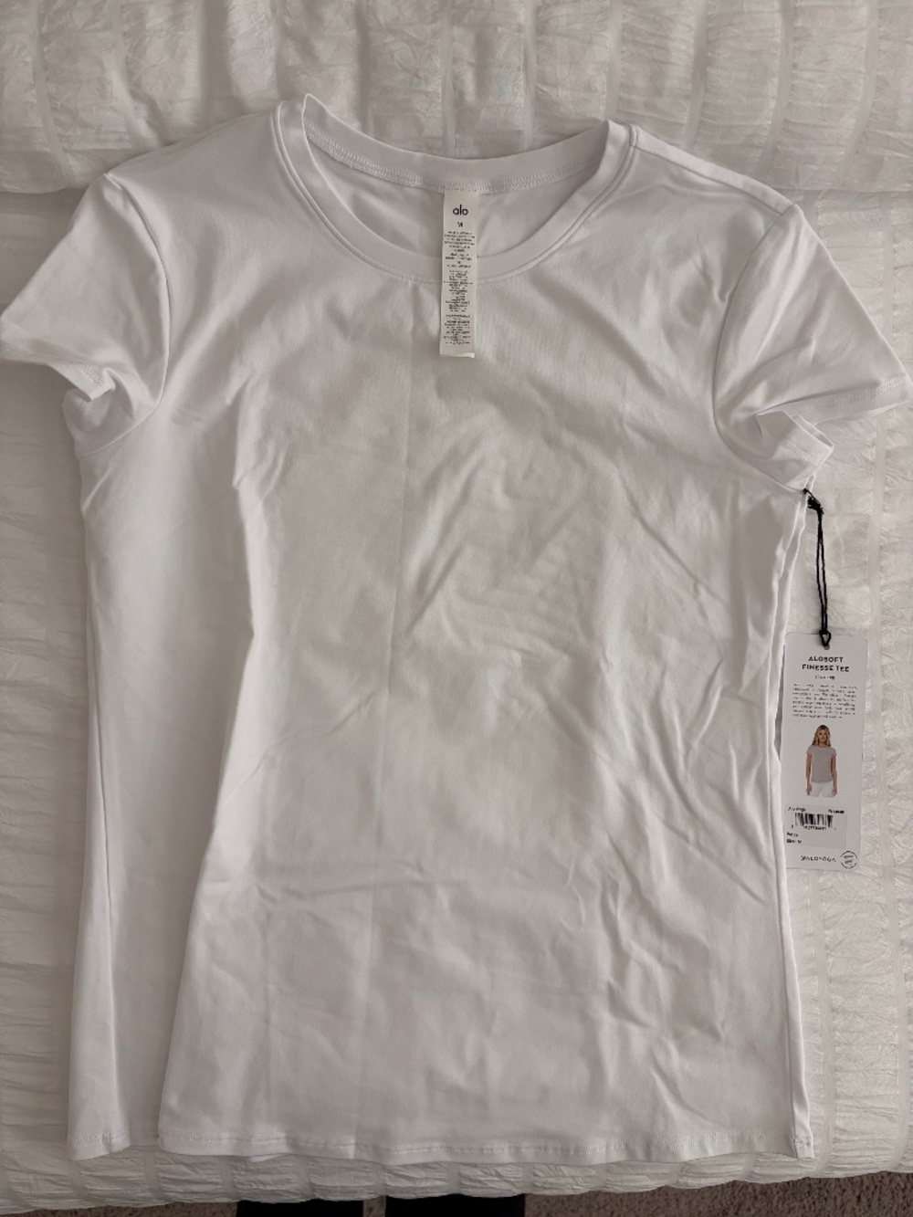 Alosoft Finesse Tee Size Medium